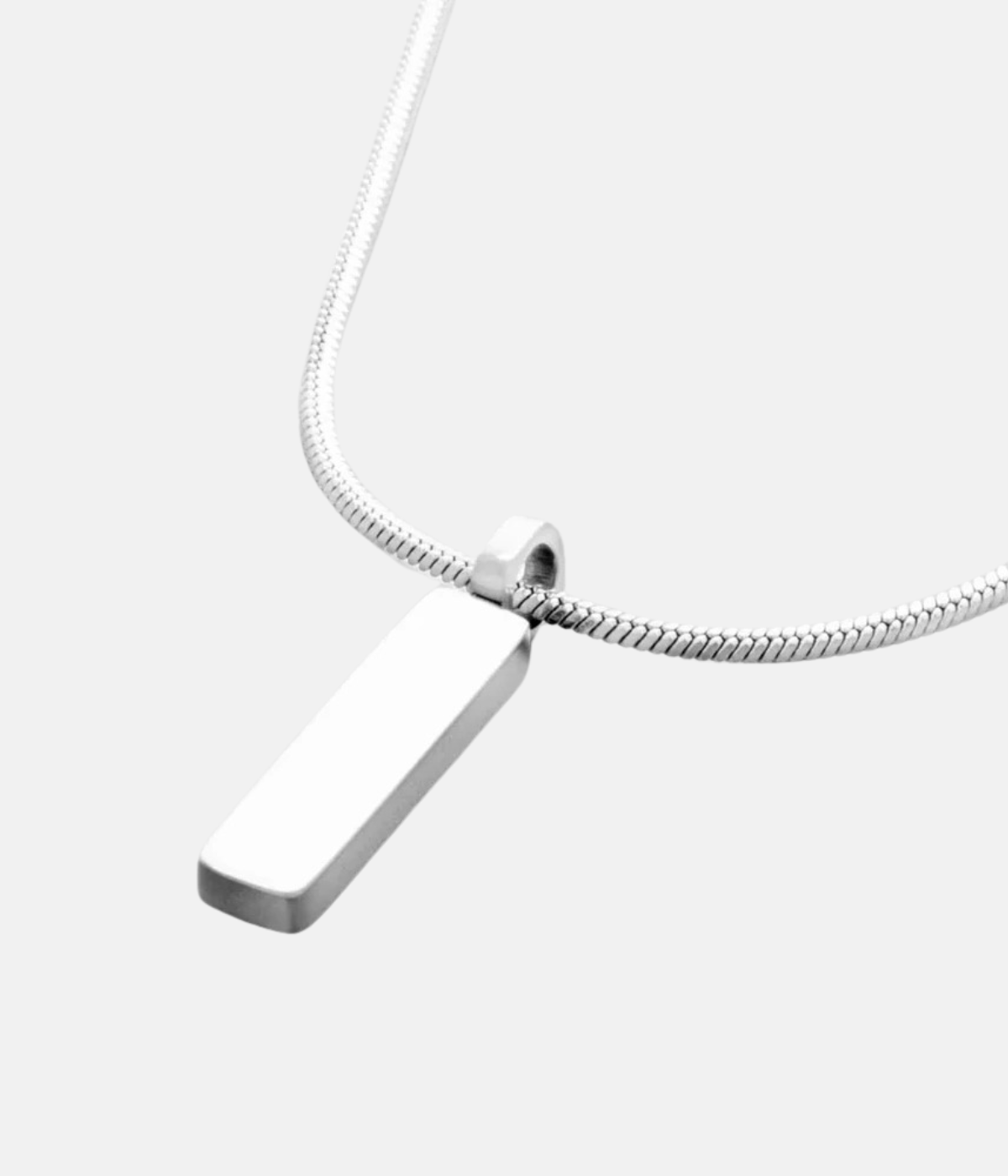 SQUARE PENDANT NECKLACE